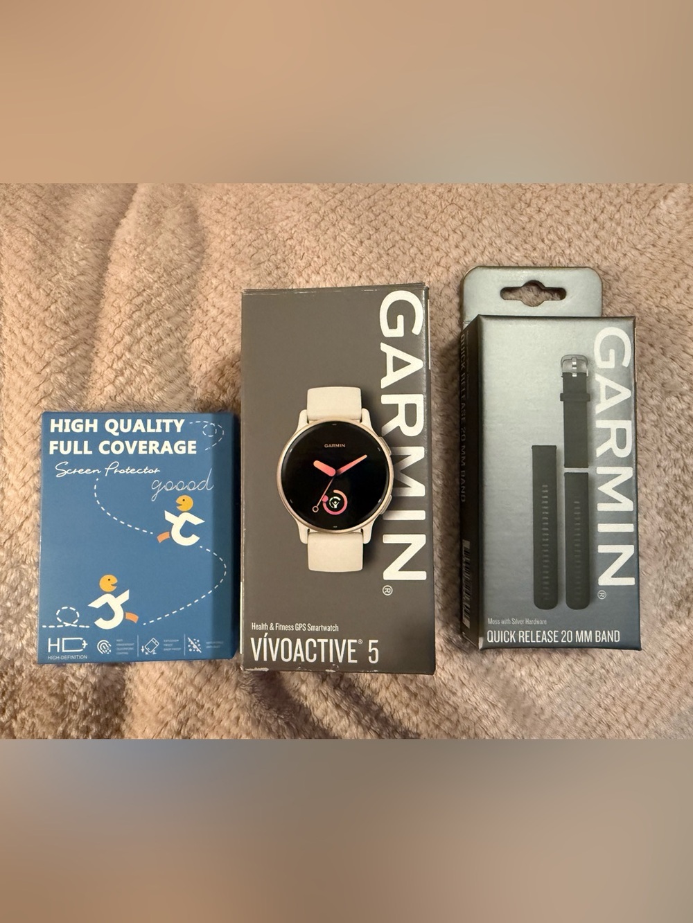 Garmin Vívоactive 5 Smartwatch Gold / Ivory Bundle *New*